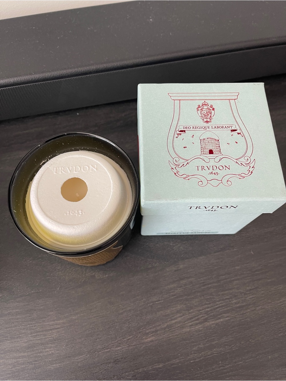 Trudon Spiritus Sancti Black & Gold Candle with Box - Picture 3 of 6